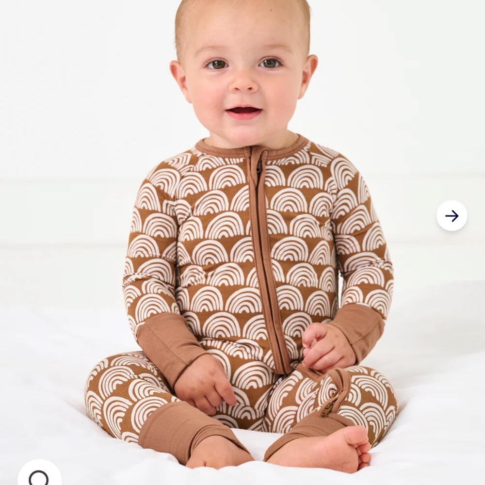 Little sleepies set of 2 pajamas